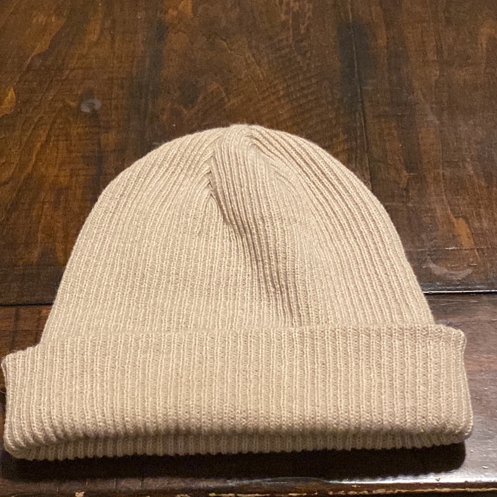 Fashion Nova “Keep Me Cozy” Beanie.